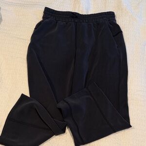 lululemon athletica soft stream Gray Active Cropped Pants